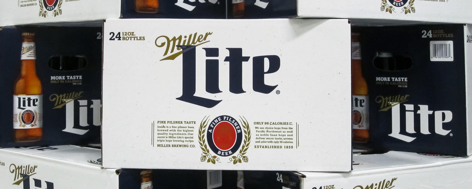 Miller Lite cases